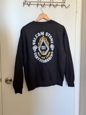 Volcom Crewneck NWT